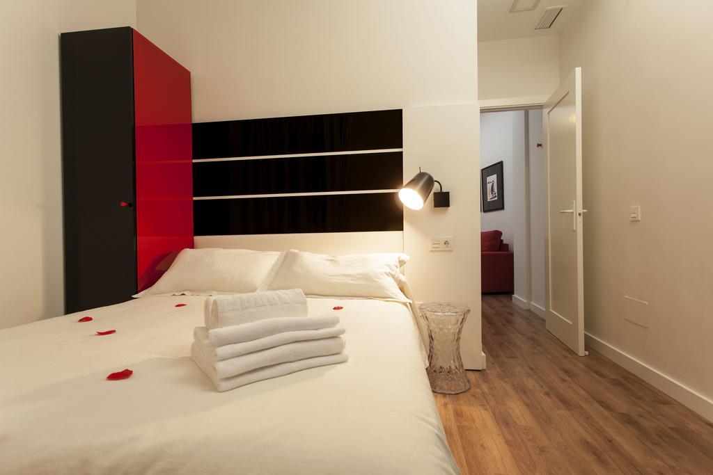 Picasso Suites Malaga Ruang foto