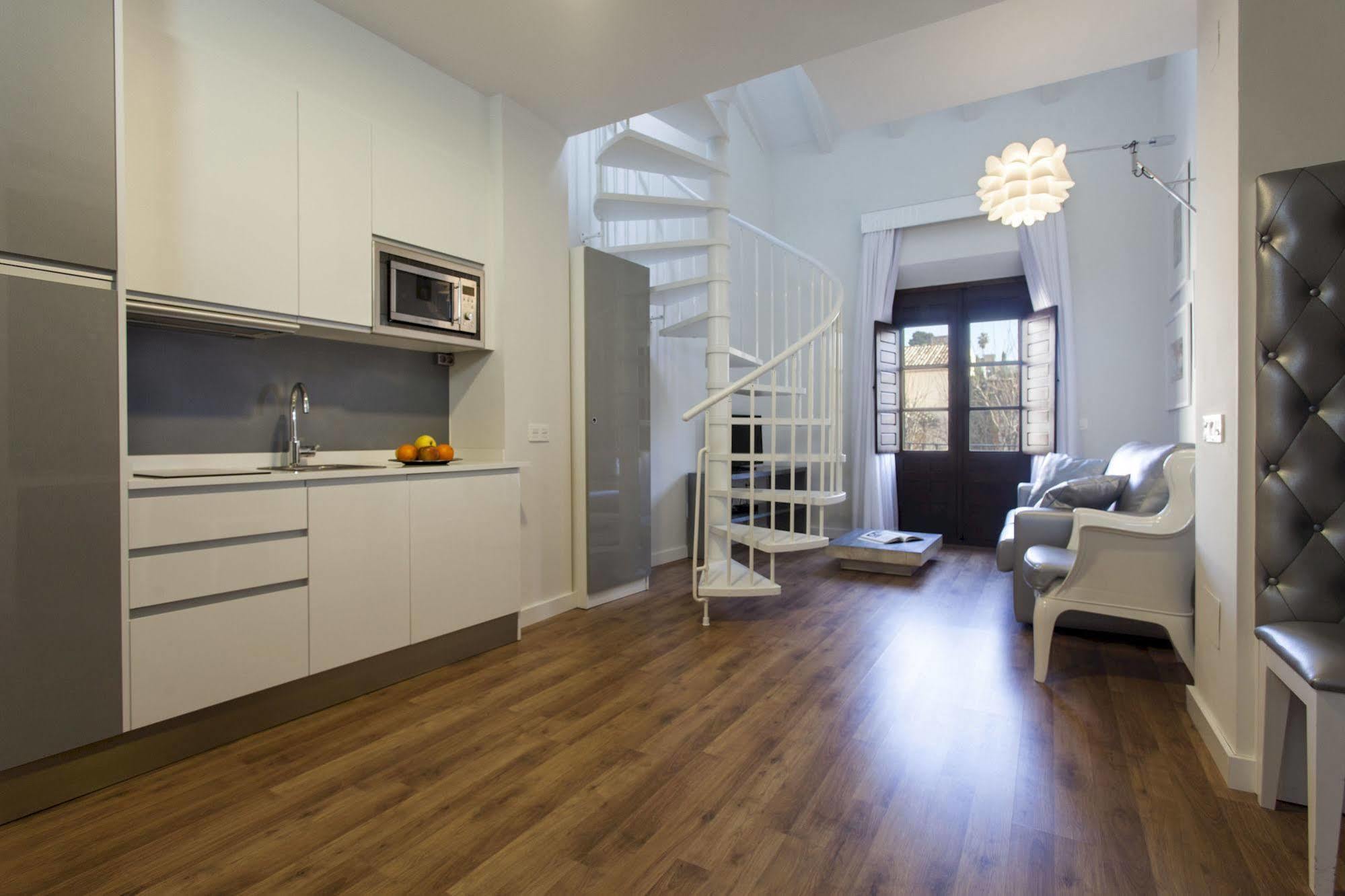 Picasso Suites Malaga Bagian luar foto