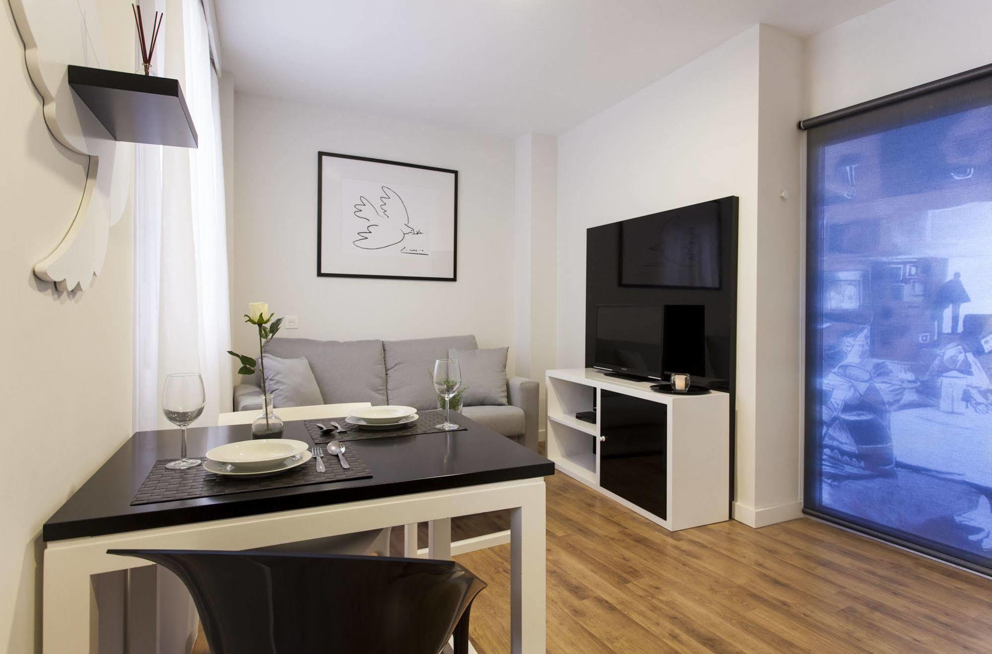 Picasso Suites Malaga Bagian luar foto