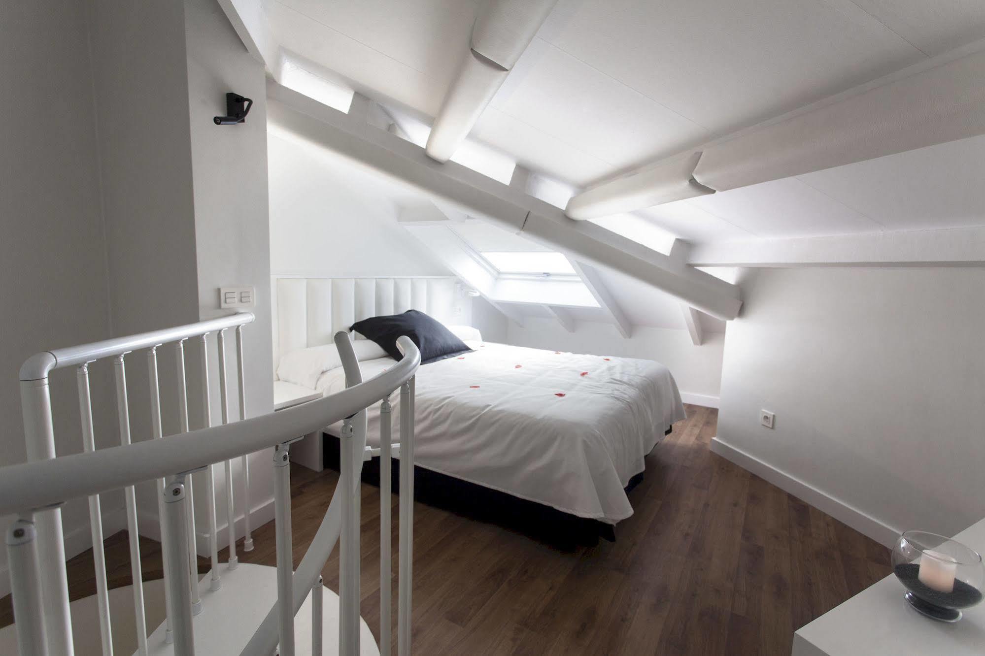 Picasso Suites Malaga Bagian luar foto